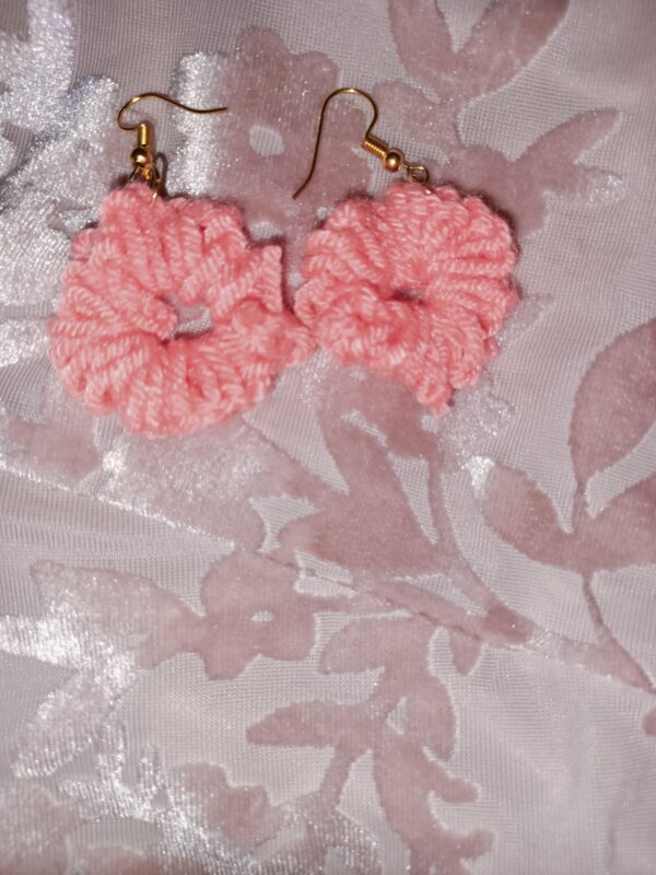 Woolen earrings