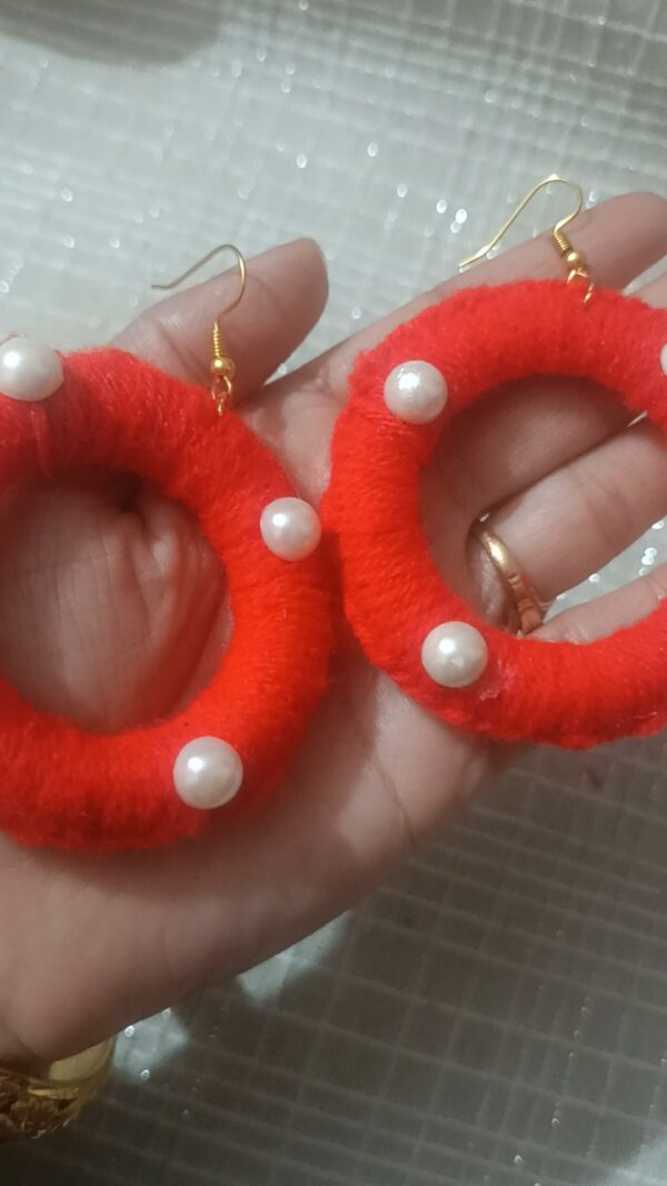 Woolen earrings - Image 2